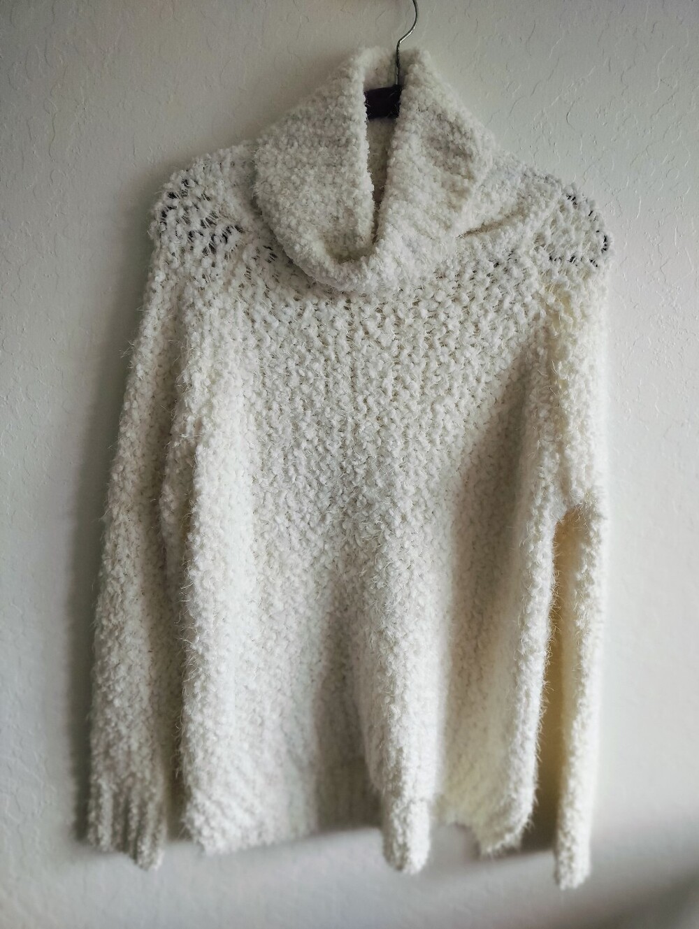 Molly Green Cream Cozy Cowl Neck Bouclé Knit Sweater Size M Cotton Blend